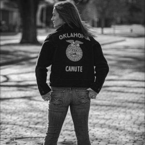 Meet your Posher, Jacey